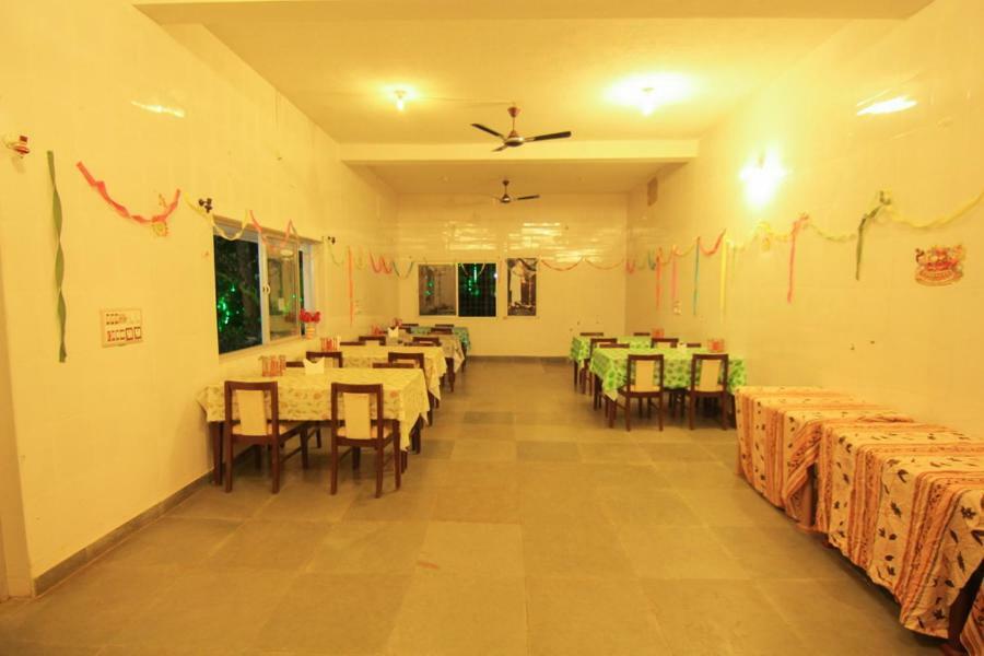 Jains Royal Palace Resorts Yelagiri Exterior photo